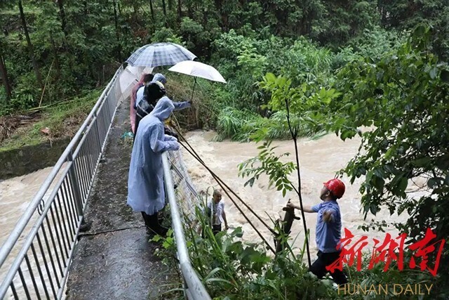  三个场景看担当 ——湖南黄金辰州矿业安化渣滓溪抗洪抢险日记